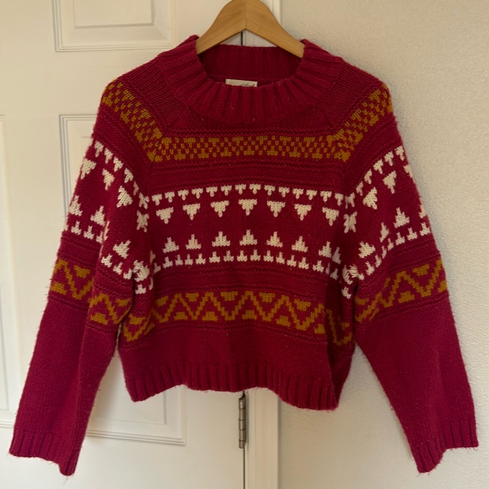 Universal Thread women’s medium sweater